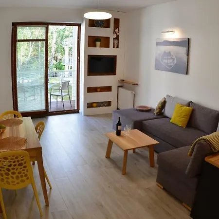 Apartment Sloneczny Brzeg *